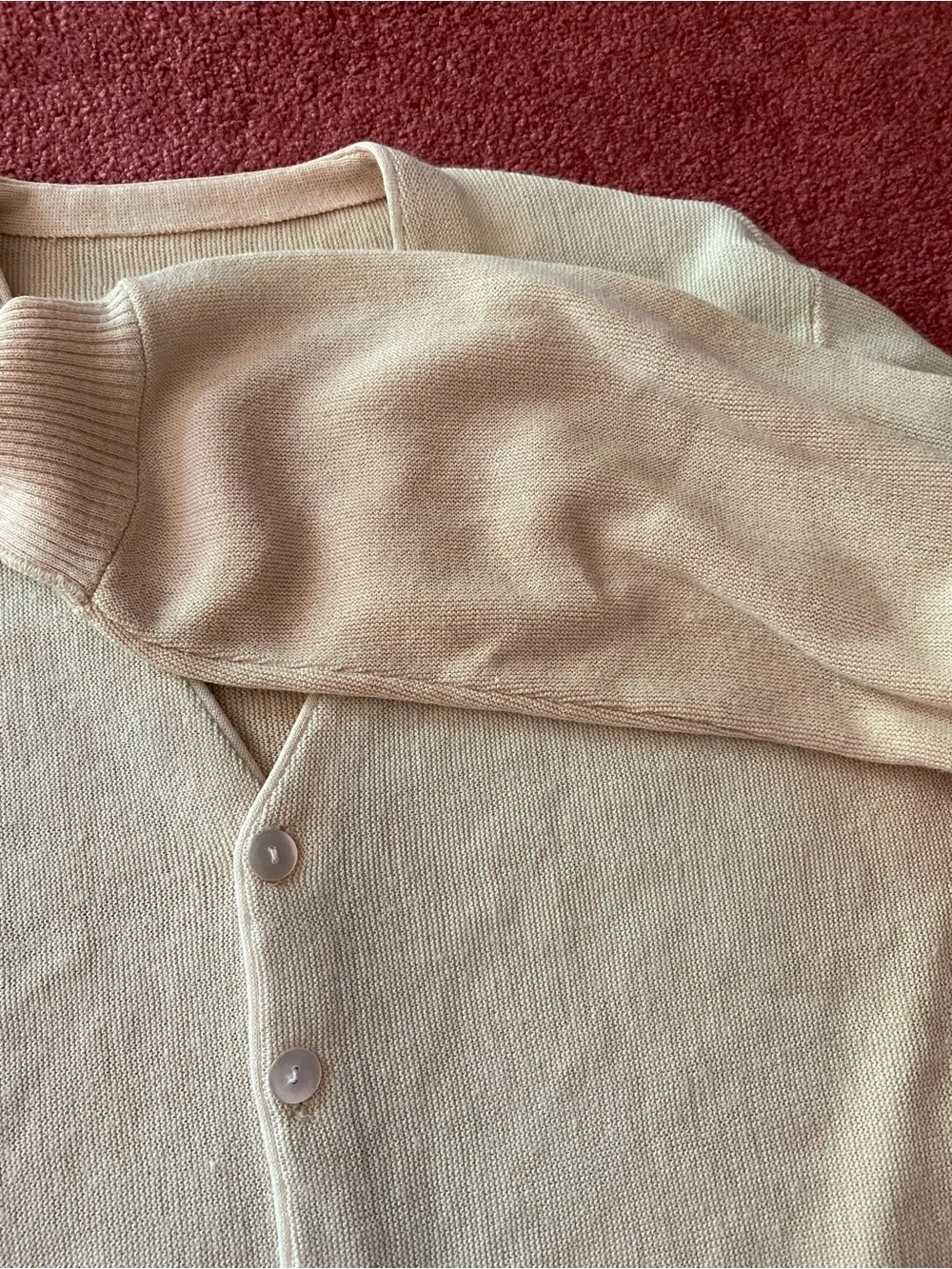 Vintage Light Yellow V-Neck Button Front Cardigan Sweater Medium - Picture 6 of 6
